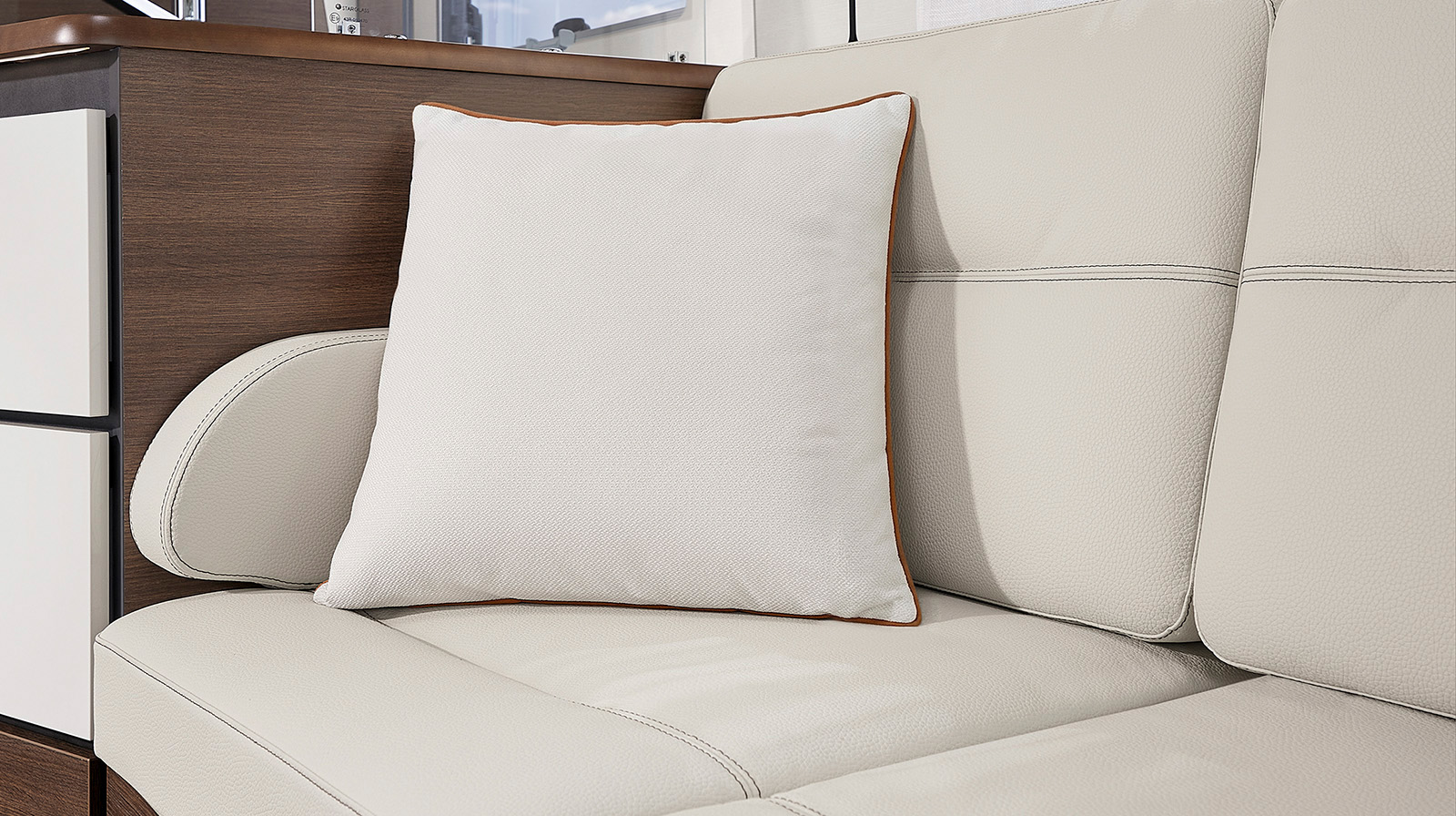 Interior photos RAPIDO Camper 866F