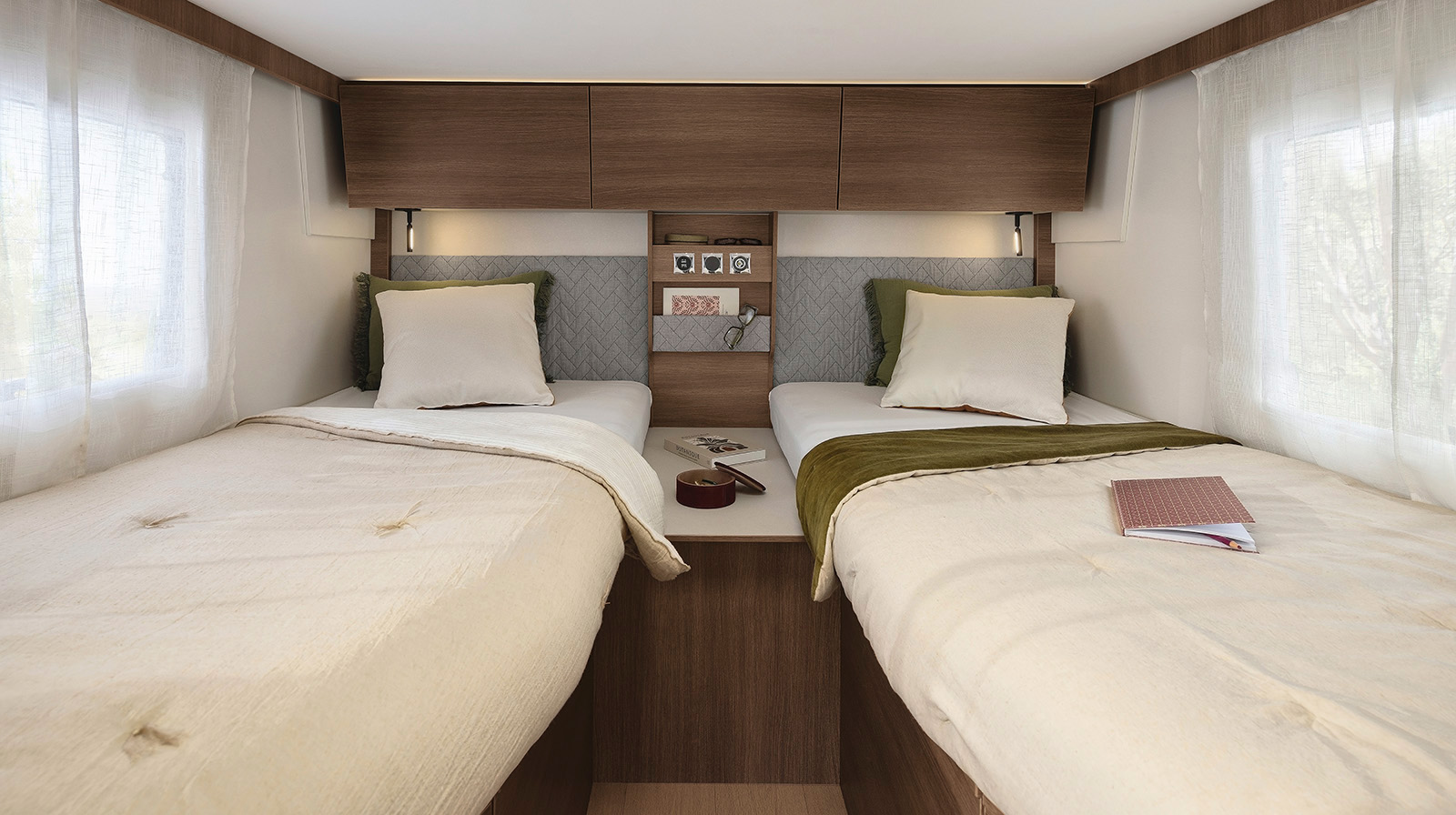 Interior photos RAPIDO Camper C66i