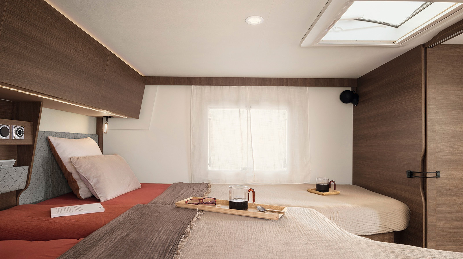 Interior photos RAPIDO Camper C66i