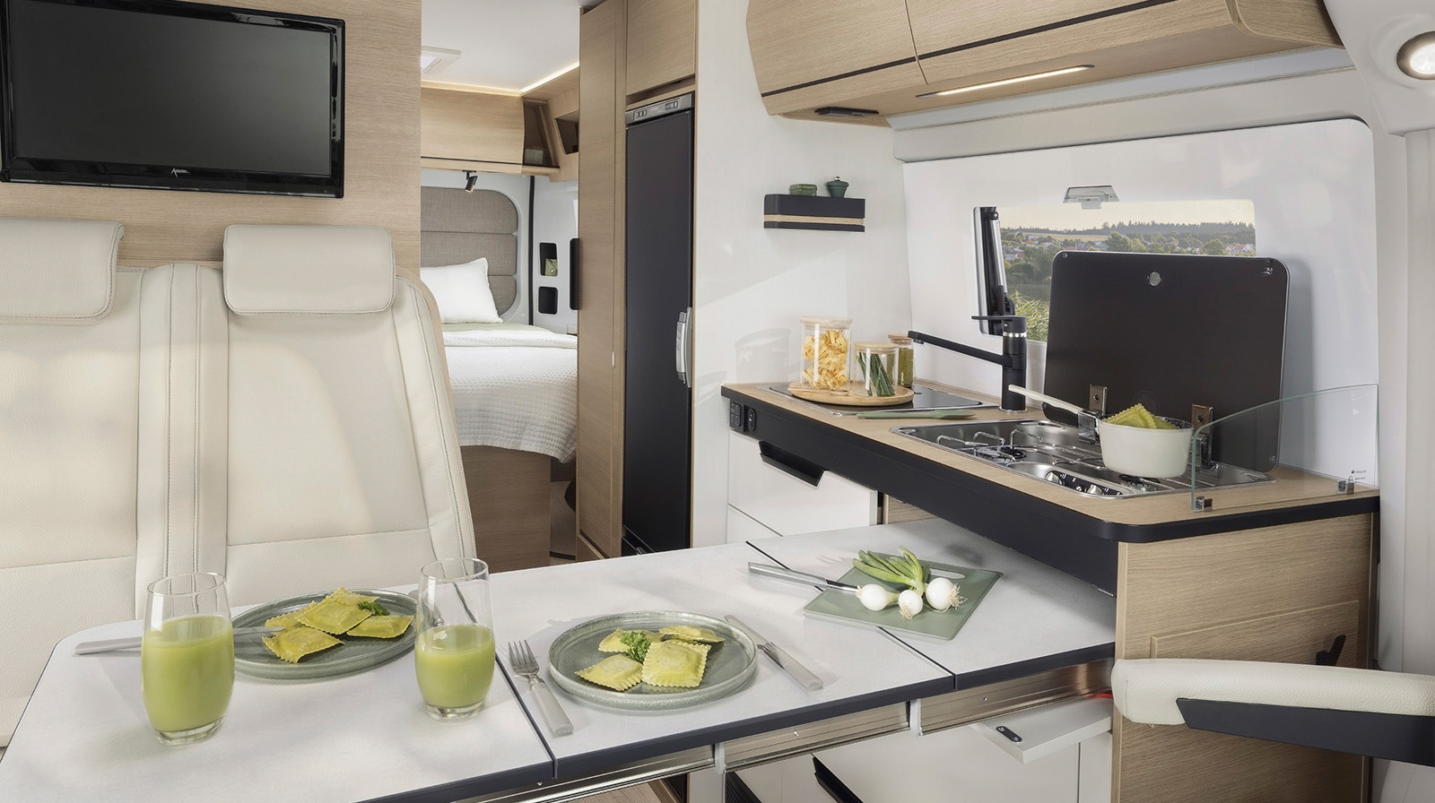 Interior photos RAPIDO Camper V64
