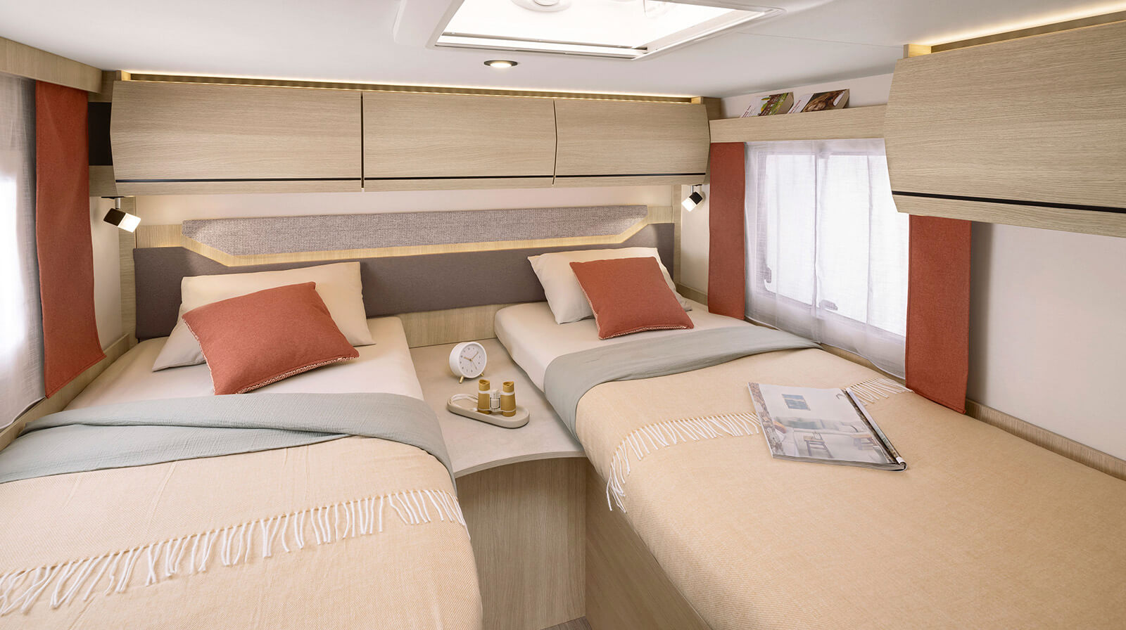 Interior photos RAPIDO Camper C55