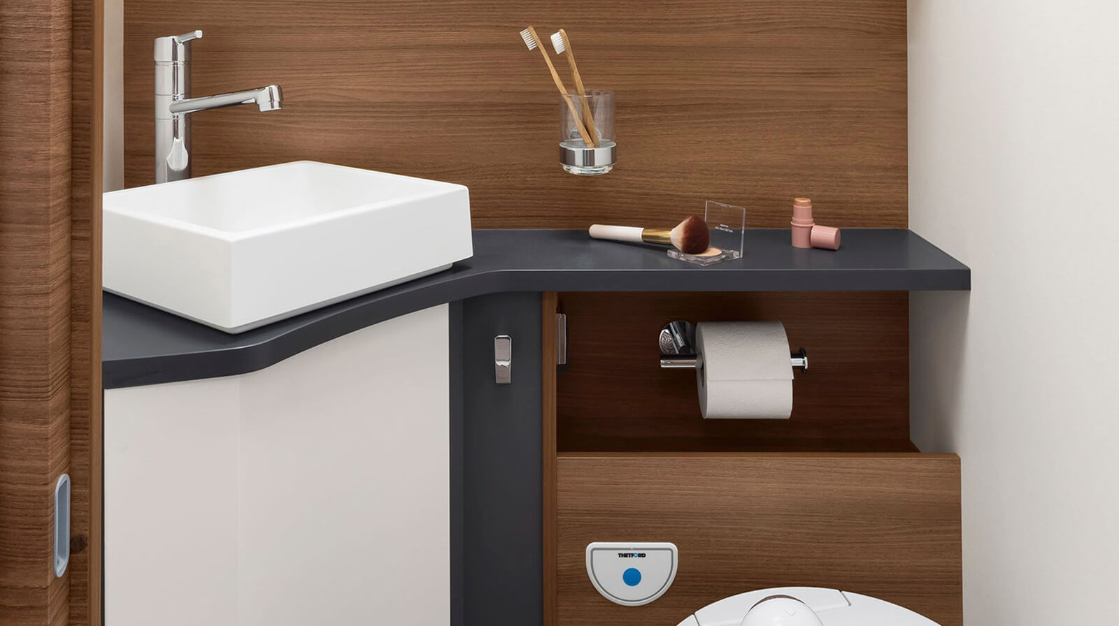 Interior photos RAPIDO Camper C86