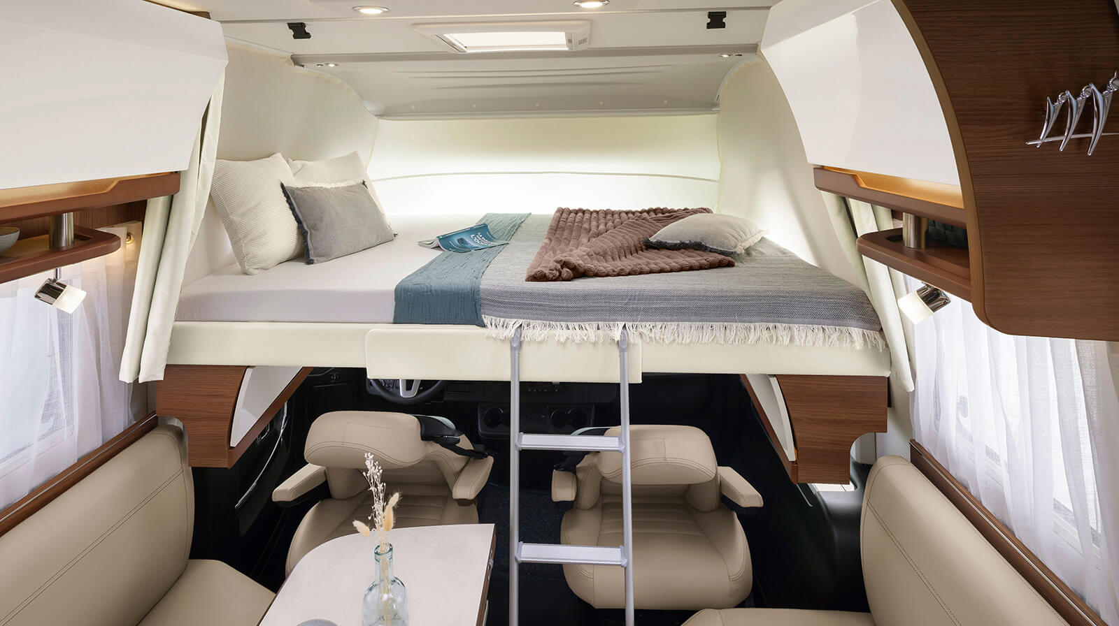 Interior photos RAPIDO Camper i66M TRUMA